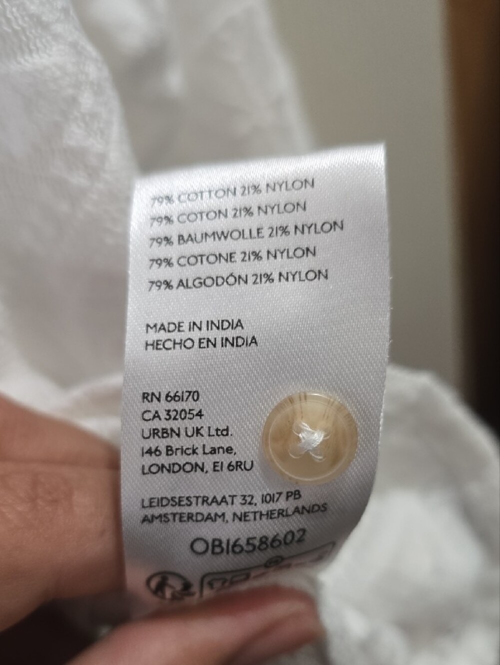 Pilcro XL Button Top - Picture 7 of 9